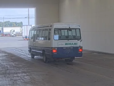Toyota COASTER