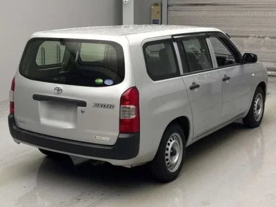 Toyota SUCCEED