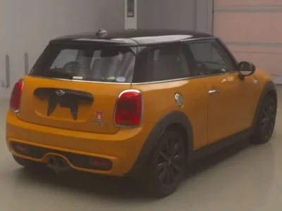 BMW MINI
