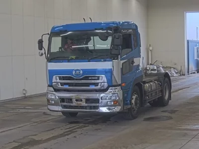 Nissan QUON