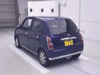 Daihatsu MIRA