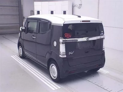 Honda N BOX SLASH
