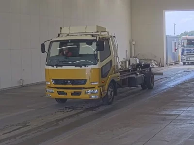 Mitsubishi FUSO FIGHTER