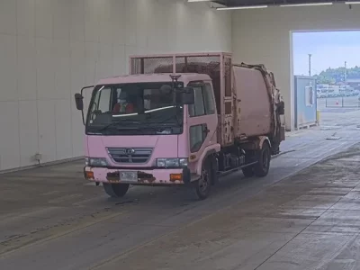 Nissan CONDOR