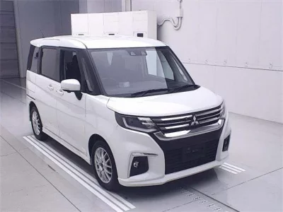 Mitsubishi DELICA D2
