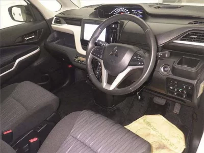 Mitsubishi DELICA D2