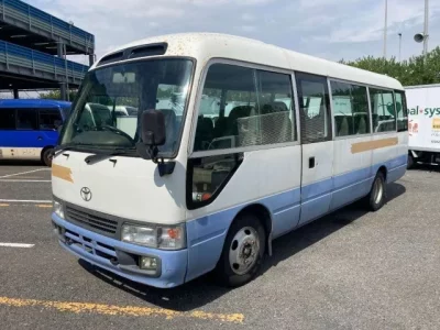 Toyota COASTER