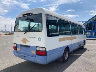 Toyota COASTER