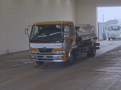 Nissan CONDOR