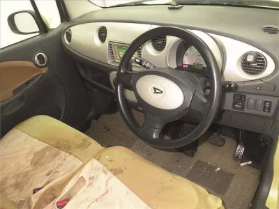 Daihatsu MOVE LATTE