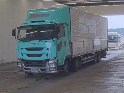 Isuzu TRUCK