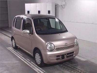 Daihatsu MOVE LATTE