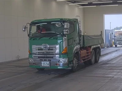 Hino PROFIA