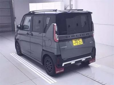 Mitsubishi DELICA MINI