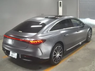 Mercedes-Benz EQS