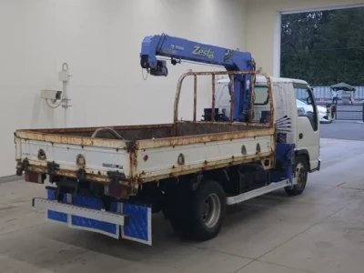 Isuzu ELF