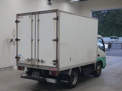 Hino DUTRO