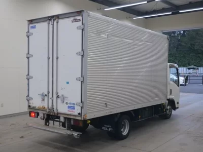 Isuzu ELF
