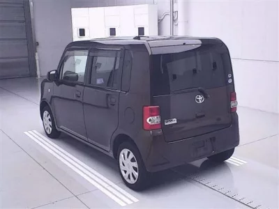 Toyota PIXIS SPACE