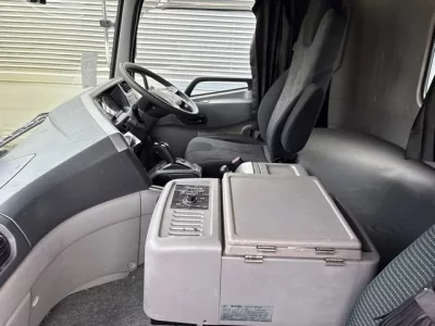 Nissan QUON