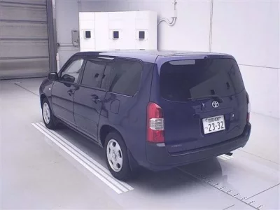 Toyota SUCCEED