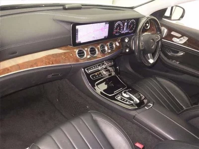 Mercedes-Benz E CLASS WAGON