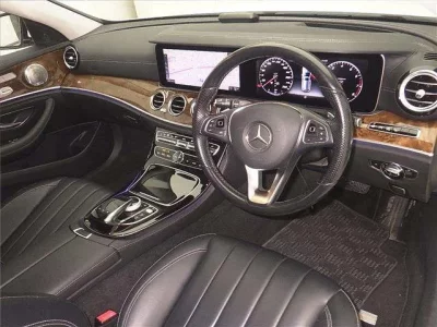 Mercedes-Benz E CLASS WAGON