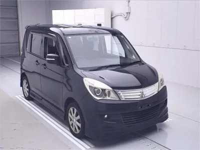 Mitsubishi DELICA D2