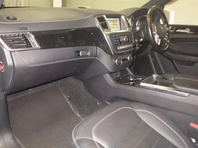 Mercedes-Benz ML CLASS
