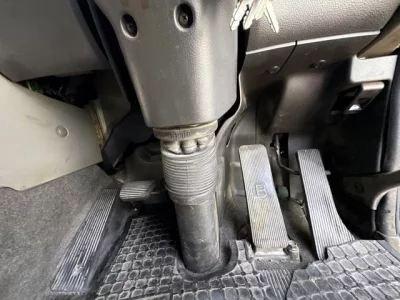 Nissan TRUCK