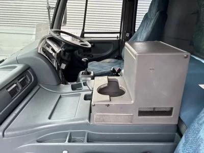 Nissan BIGTHUMB