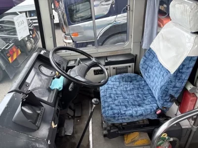 Isuzu BUS