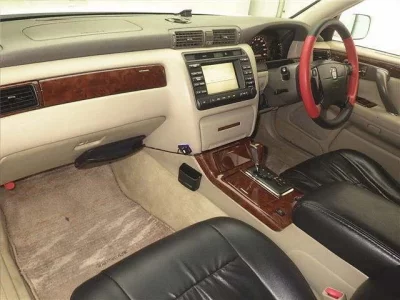 Toyota CROWN ESTATE
