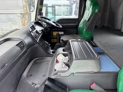 Isuzu TRUCK