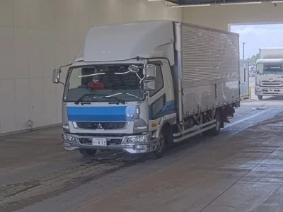 Mitsubishi FUSO FIGHTER