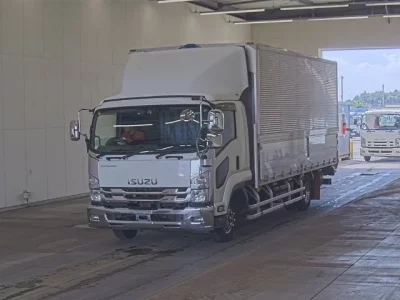 Isuzu FORWARD