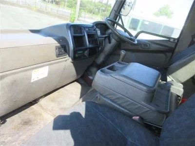Mitsubishi FUSO FIGHTER