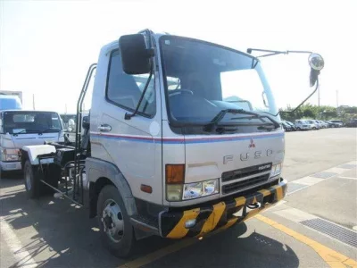 Mitsubishi FUSO FIGHTER