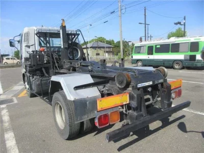 Mitsubishi FUSO FIGHTER