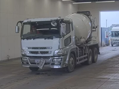 Mitsubishi SUPER GREAT