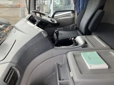 Nissan QUON