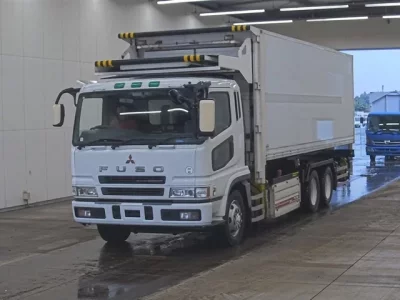 Mitsubishi SUPER GREAT