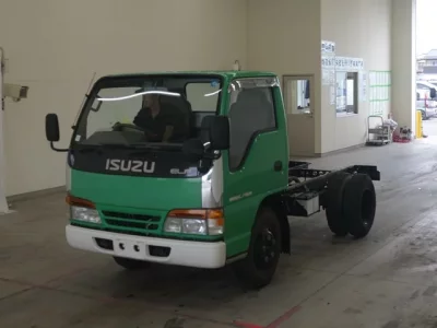 Isuzu ELF