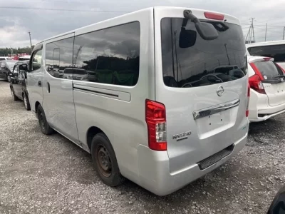 Nissan CARAVAN VAN