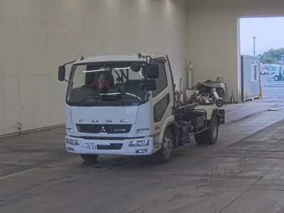 Mitsubishi FUSO FIGHTER