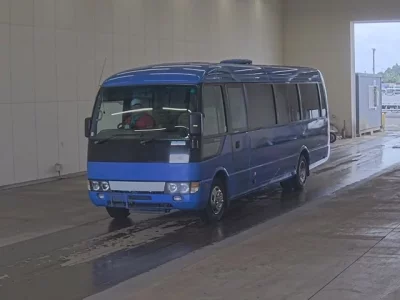 Mitsubishi BUS