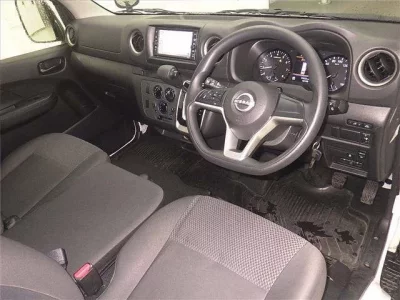 Nissan CARAVAN VAN