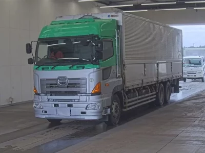 Hino PROFIA