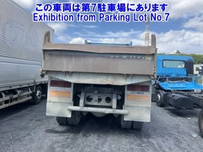 Nissan TRUCK