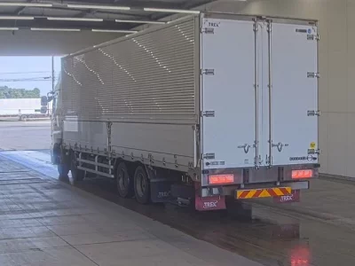 Hino PROFIA